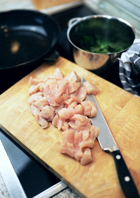 chicken meat 4770632 640